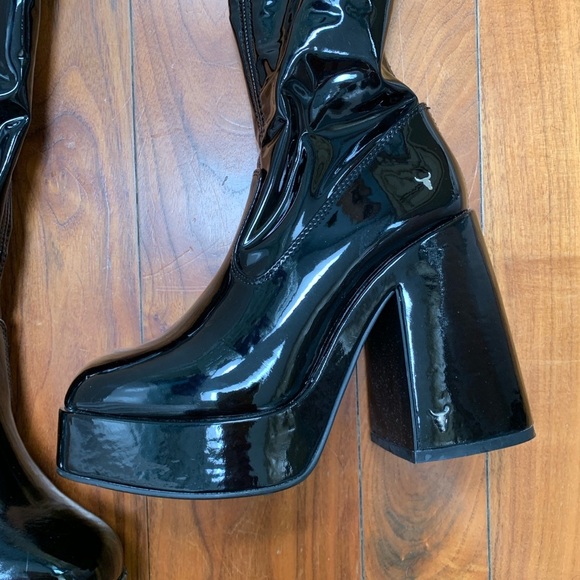 Windsor Smith Haunted Latex Faux Patent Leather Over The Knee Platform Boots 7 - Picture 5 of 13